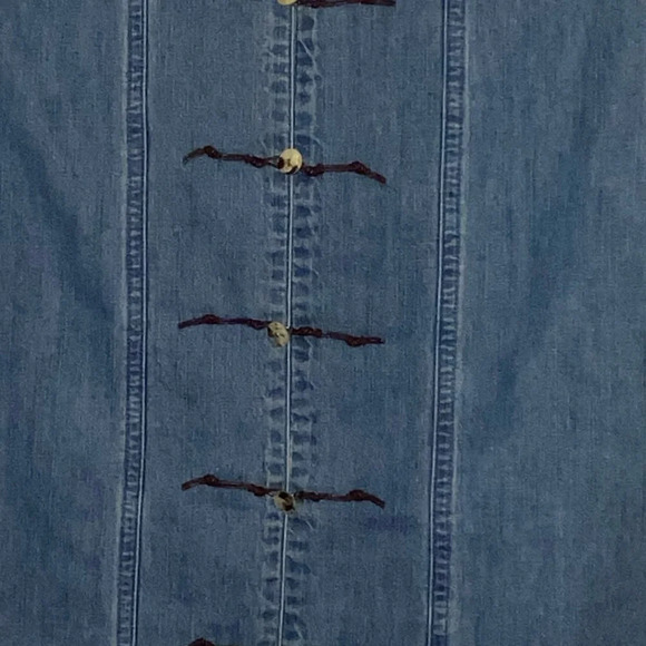 J jill denim sleeveless button up top - Picture 3 of 6